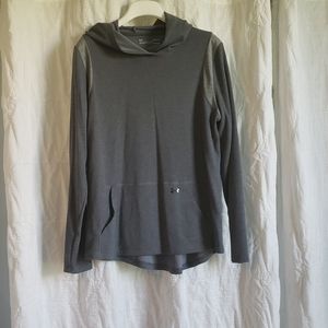 Under Armour Sweatshirt